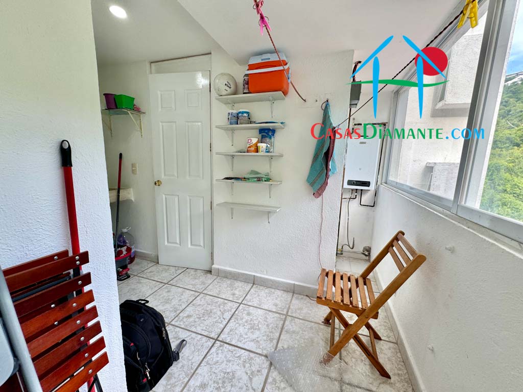 Brisas Diamante T1 108 - Cuarto de servicio 2